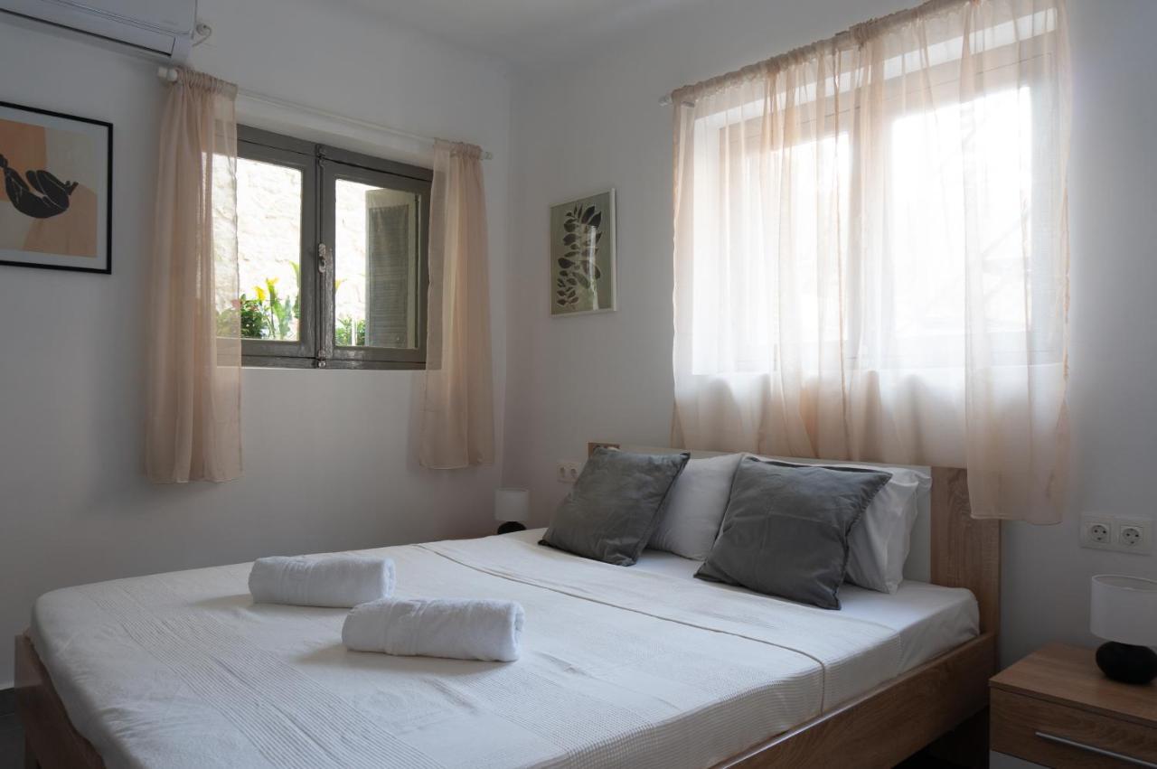 Dioskouros Hostel Athen Exterior foto