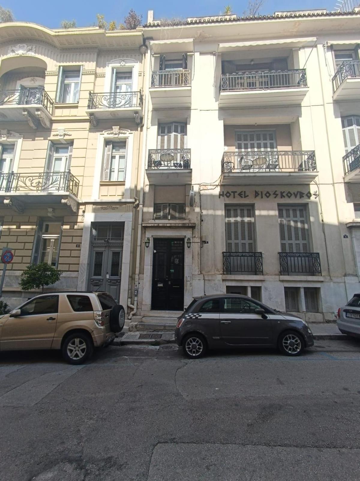 Dioskouros Hostel Athen Exterior foto