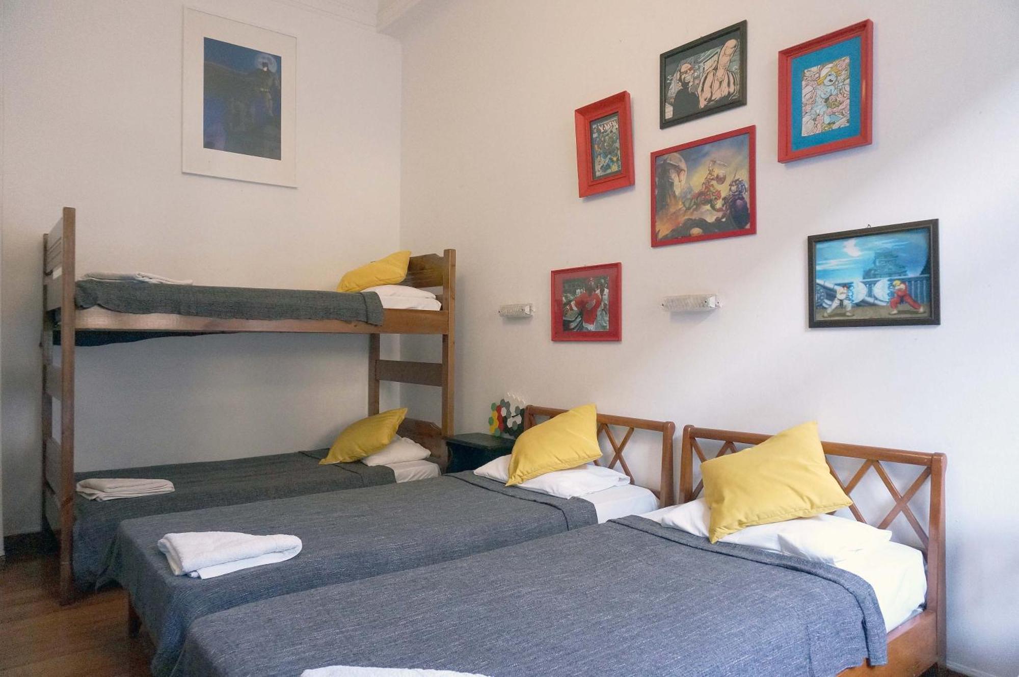 Dioskouros Hostel Athen Exterior foto